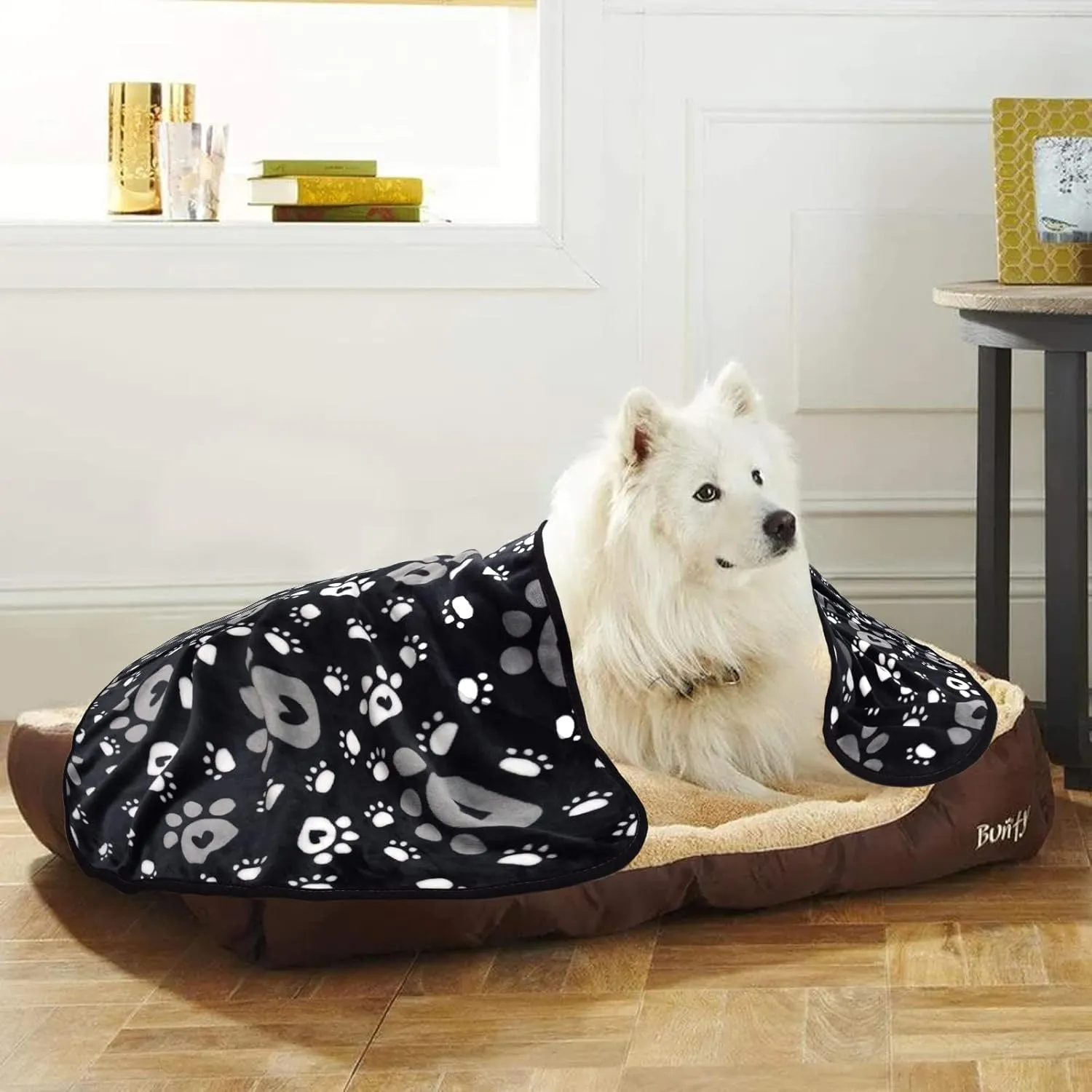 Dog Blanket, Soft Fleece Dog Blankets for Large Dogs, Fluffy Flannel Pet Cat Puppy Blanket Mat Cover for Bed Couch, Cute Paw Print Throw Blanket for Dogs, Black 60"X50"